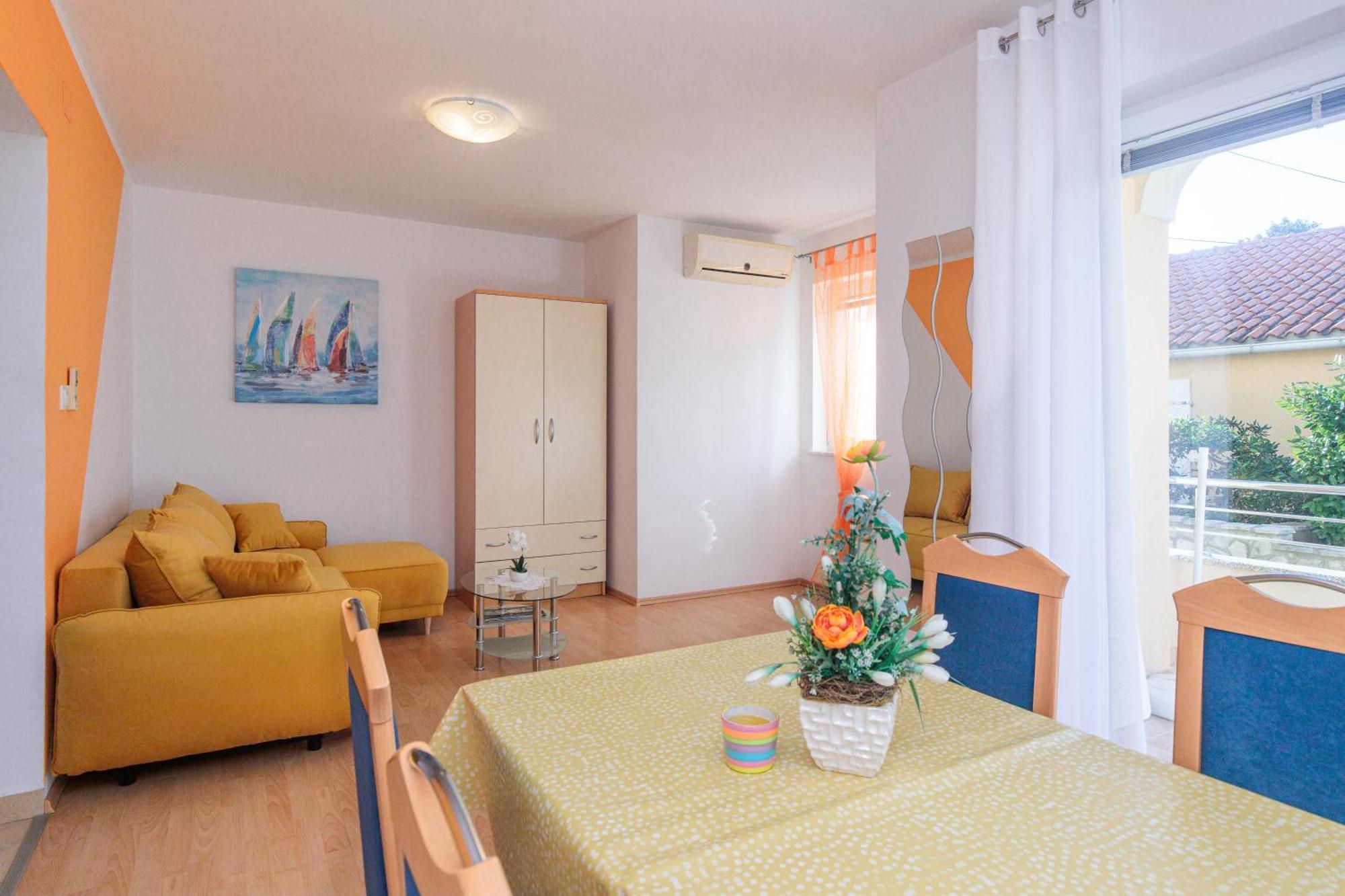 Mirjana * Location And Close To Apartament