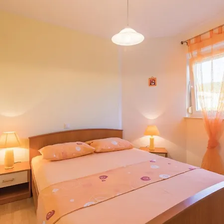 Apartments Mirjana * Central Location And Close To Beach Punat Esterno foto