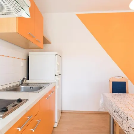 Apartments Mirjana * Central Location And Close To Beach Punat Esterno foto