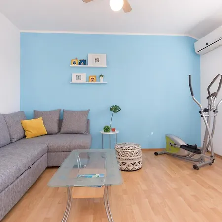 Apartments Mirjana * Central Location And Close To Beach Punat Esterno foto