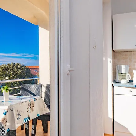 Apartments Mirjana * Central Location And Close To Beach Punat Esterno foto