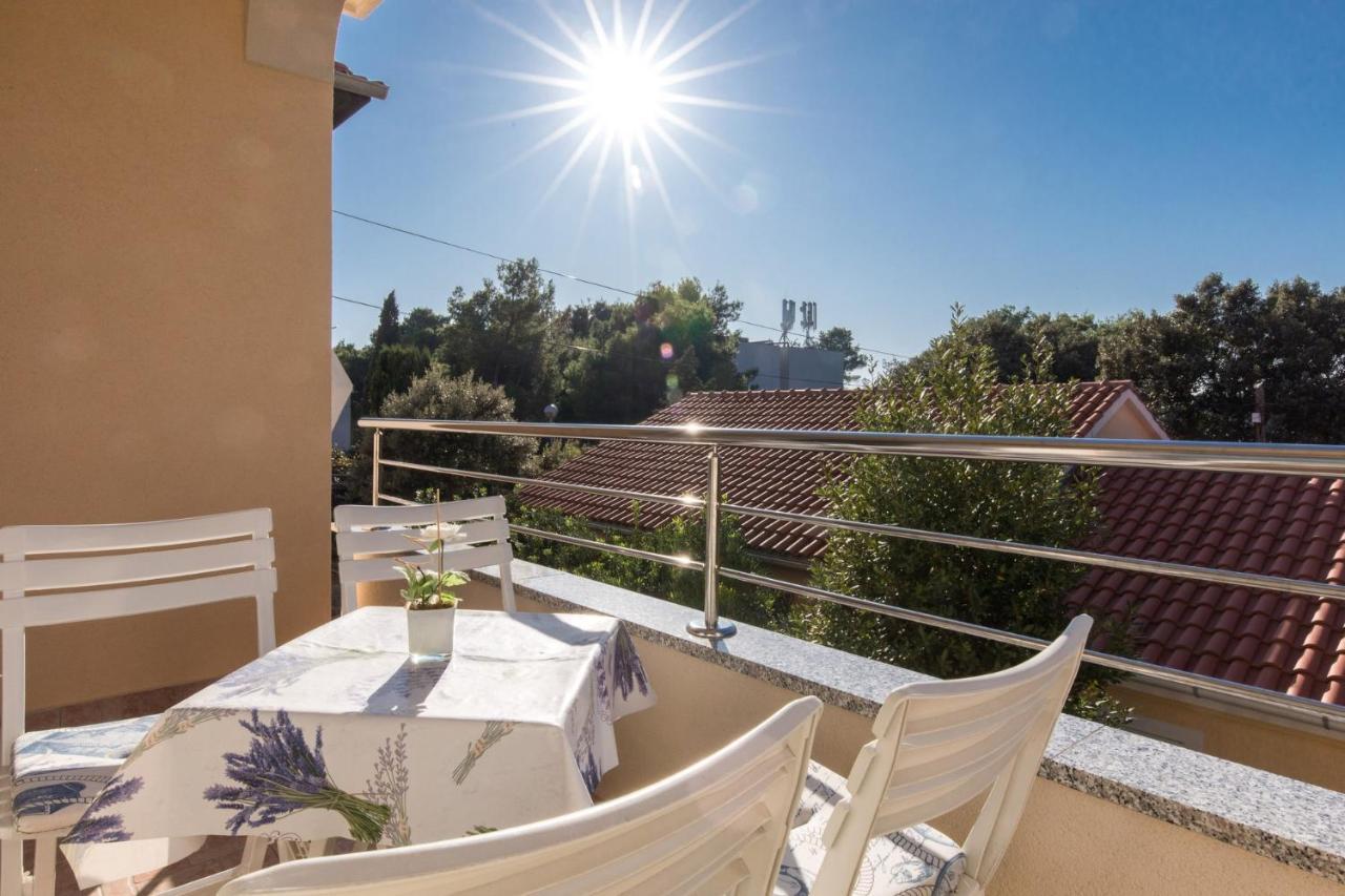 Mirjana * Location And Close To Apartment Punat