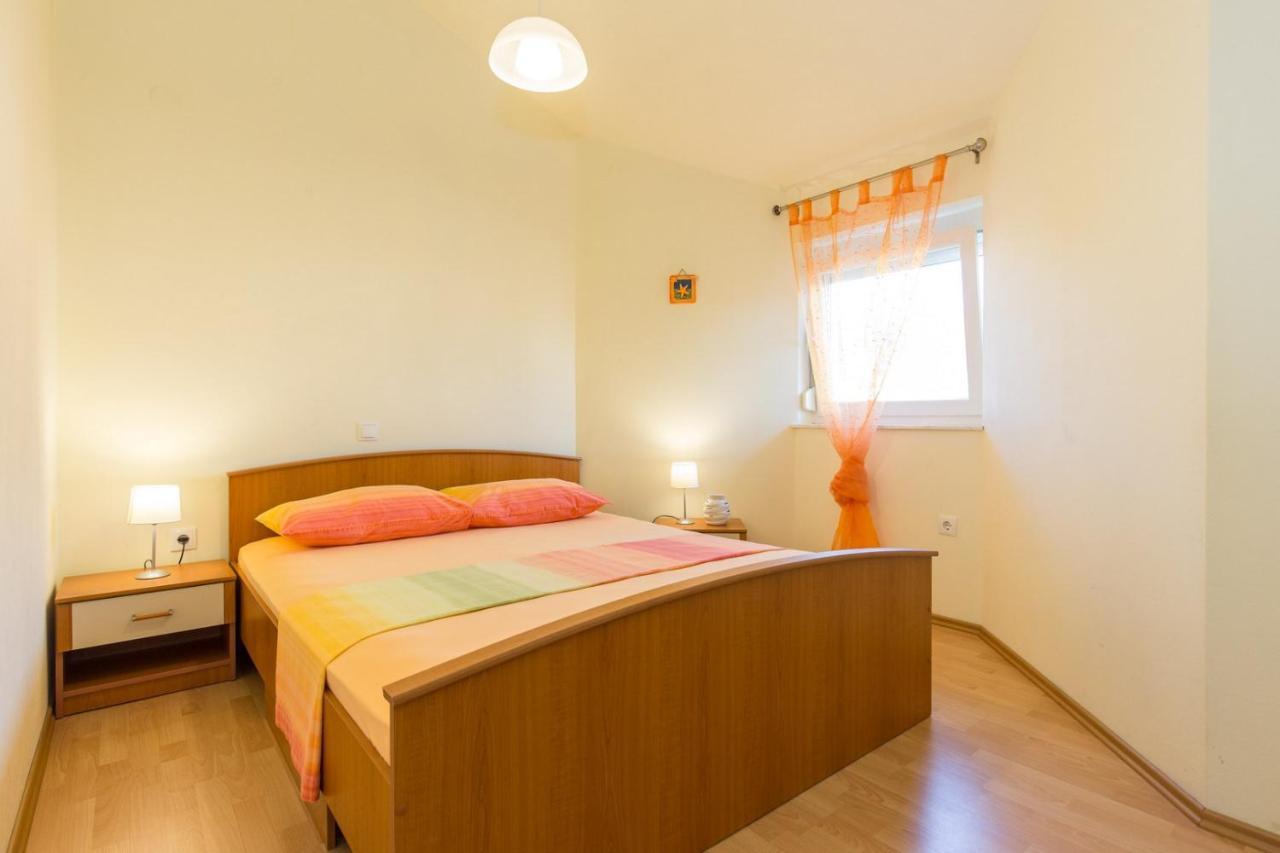 Apartment Mirjana * Location And Close To